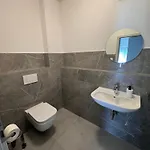 Ii Apartamento *