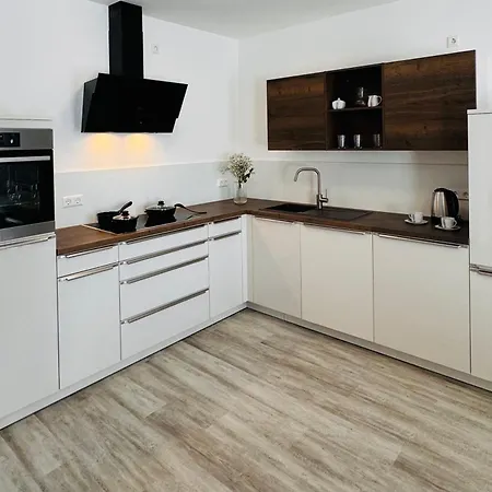 Ii Apartment *